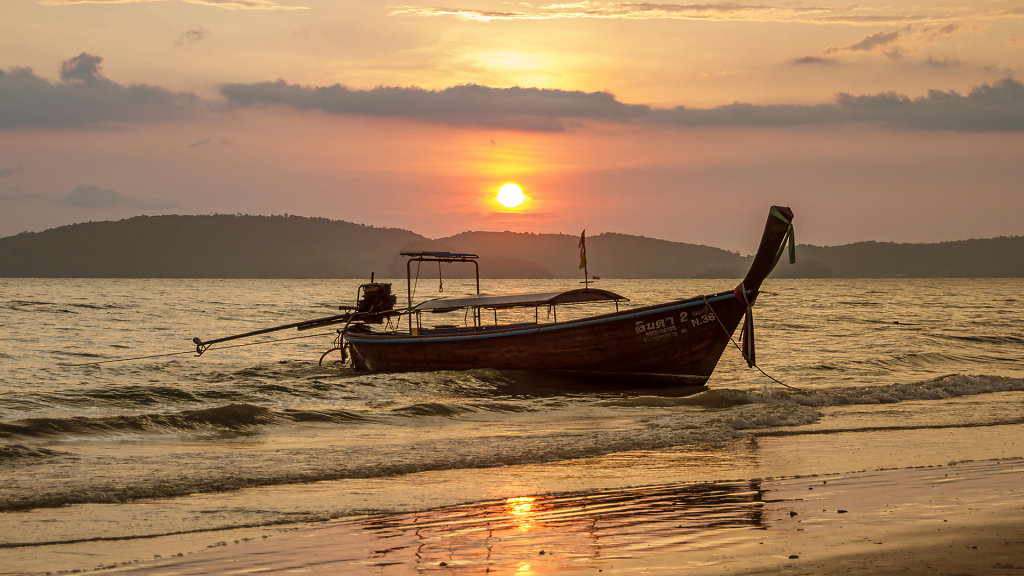 Ao Nang Beach