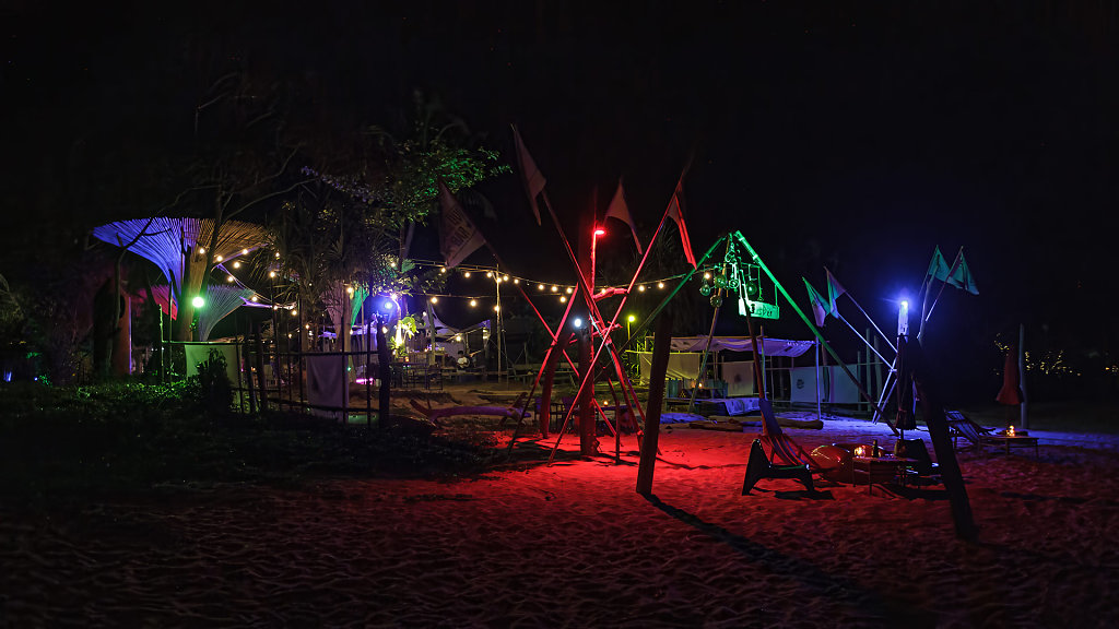 Horizon Bungalow Restaurant and Bar