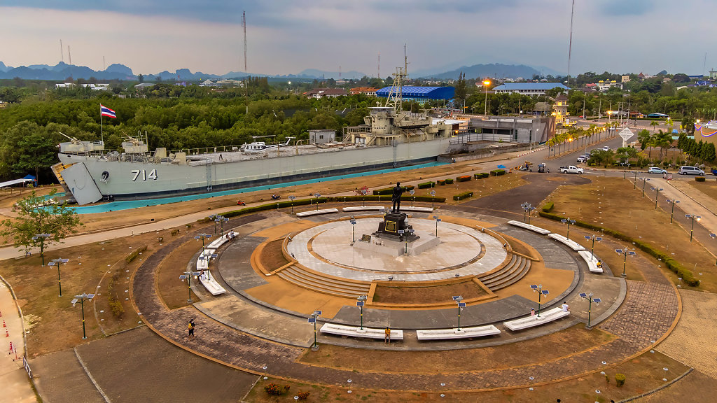 Klong Jilad Pier