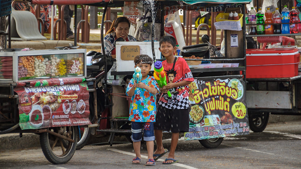 Songkran // สงกรานต์