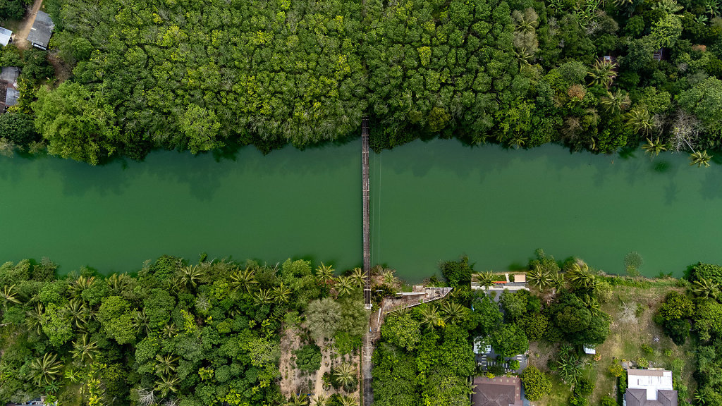 Tha Luang Suspension Bridge