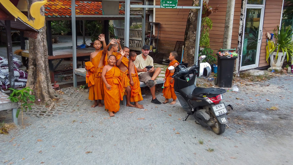 Wat Na Phra Borommathat