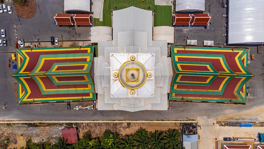 Wat Chedi (Ai Kai) // วัดเจดีย์ (ไอ้ไข่)