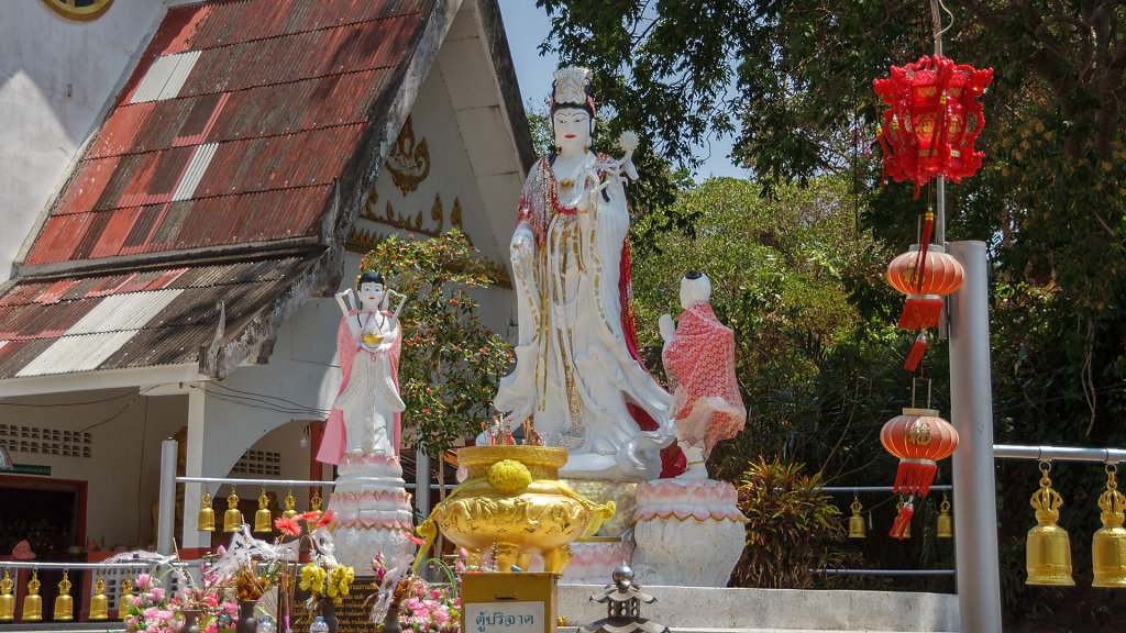 Wat Kho Khao (Wat Thepnimit)