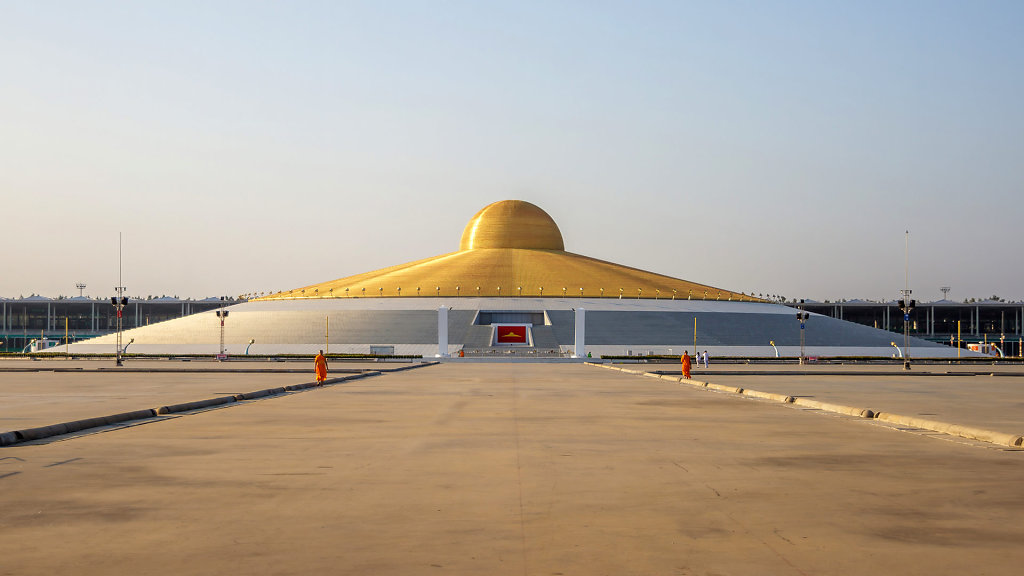 Wat Phra Dhammakaya