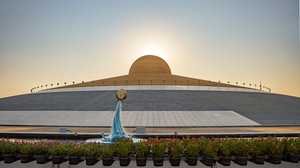 Wat Phra Dhammakaya