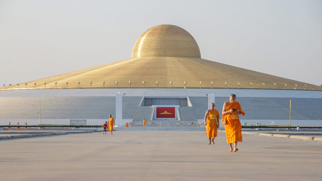 Wat Phra Dhammakaya