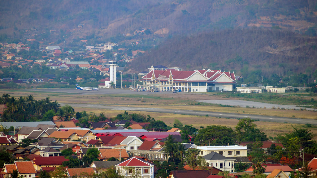 Luang Prabang Airport // ສະໜາມບິນສາກົນຫຼວງພະບາງ