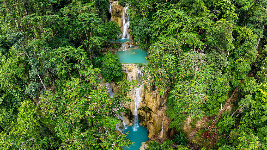 Kuang Si Wasserfall