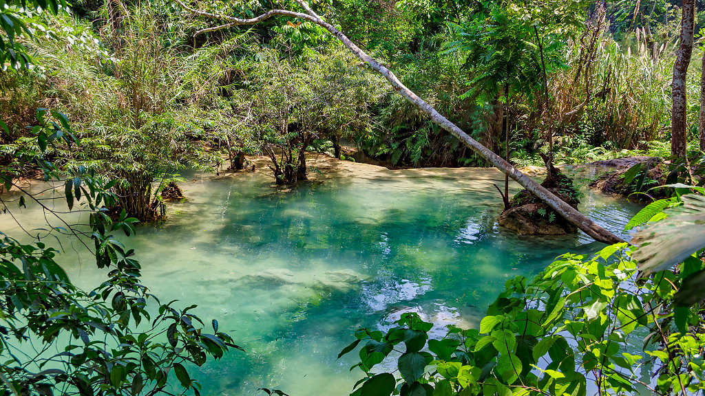 Kuang Si Wasserfall