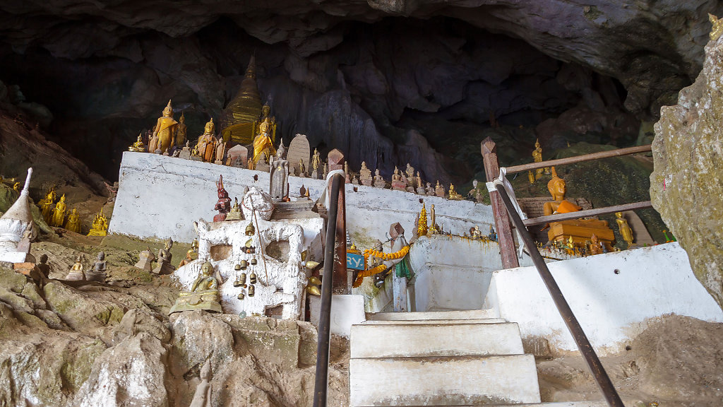 Pak Ou Caves // ຖ້ຳຕິ່ງ