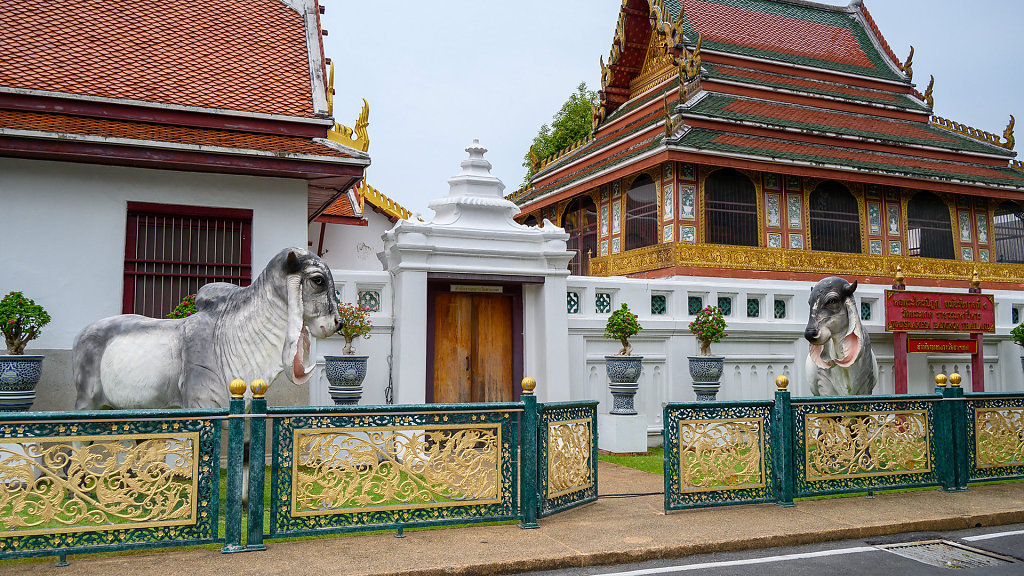 Wat Saket